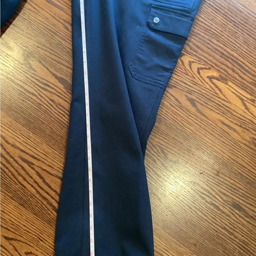 Duluth Trading Co Dark Blue Fully Lined Cargo Pants - Picture 7 of 8